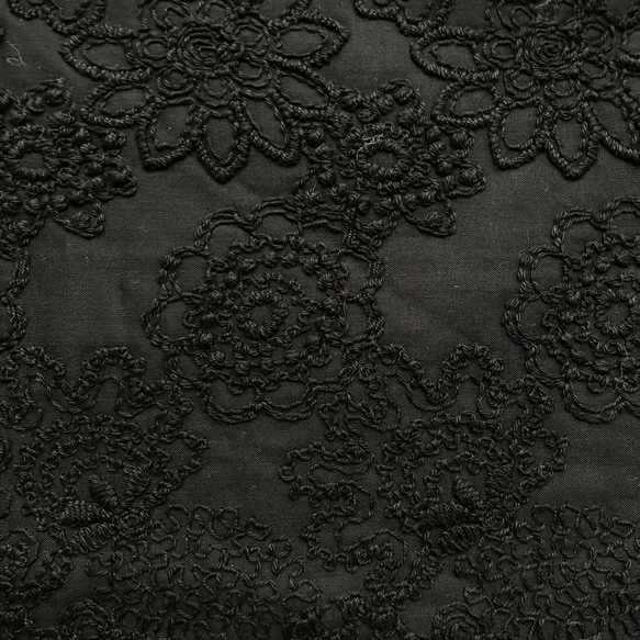 サコッシュ　ミニバッグ　サブバッグ　ショルダーバッグ　コットン　コードレース　刺繍　花柄　ブラック　黒 8枚目の画像