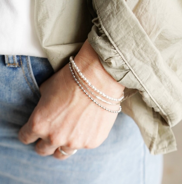 ひとつで重ね付けが完成】小粒クリスタルパール×シルバーカラー3