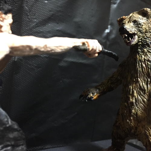 石粉粘土作品「The Bear and the Samurai」 立体・オブジェ マーク 