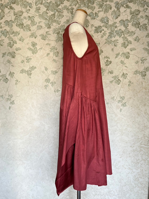 【着物リメイク】好奇心をそそる ハイセンスなワンピース 赤 