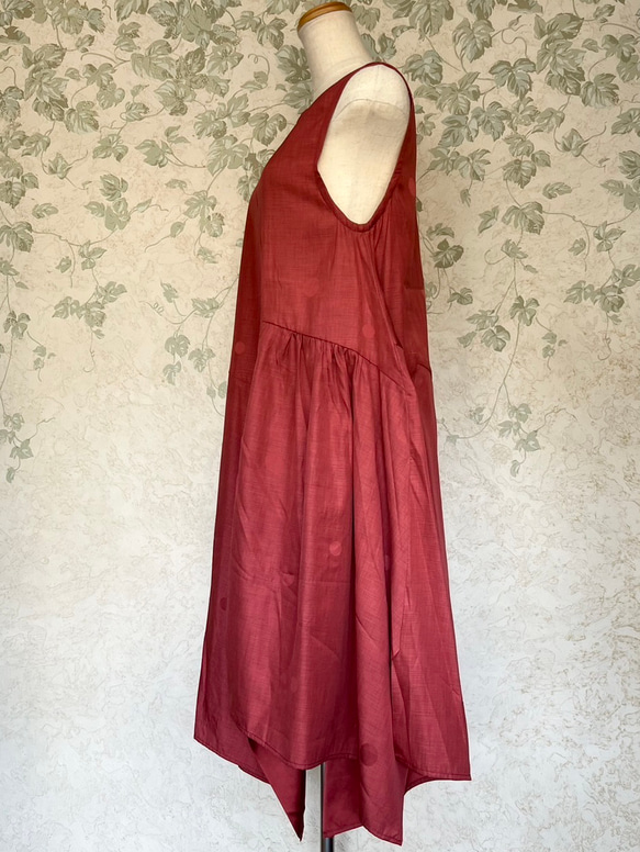 【着物リメイク】好奇心をそそる ハイセンスなワンピース 赤 