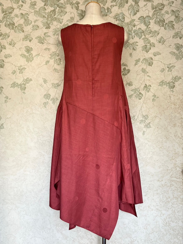 【着物リメイク】好奇心をそそる ハイセンスなワンピース 赤 