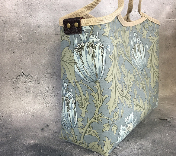 ◆2色から選べるアネモネ柄◆容量たっぷり大きめトートバッグ◆モリス◆OP有り 8枚目の画像