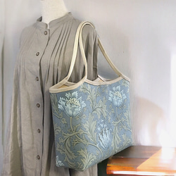 ◆2色から選べるアネモネ柄◆容量たっぷり大きめトートバッグ◆モリス◆OP有り 5枚目の画像