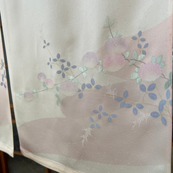 シンプルデザイン‼︎暖簾ーのれんー花柄で素敵！ 3枚目の画像