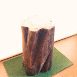 いい香り ひのき切株椅子フリル・丸太サイドテーブル・焼き磨き仕上・オーガニック 4枚目の画像