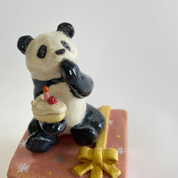 チャーリーさまオーダー品★陶のハコ「LOVE panda」 8枚目の画像