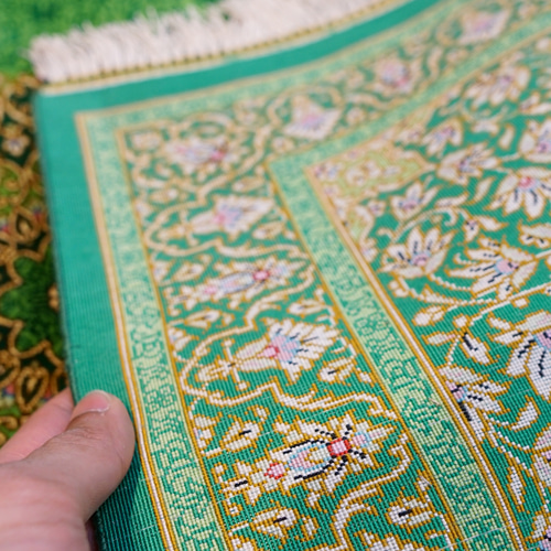 87×61cm 【ペルシャ絨毯 クム産 モサウィ房 シルク 100% 】 カーペット