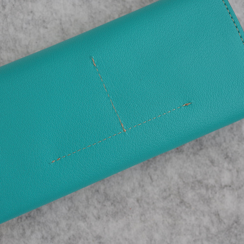 高級革>フランスレザー使用 長財布（ターコイズブルー） 長財布 Hazuki