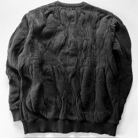 クージー柄　ビッグシルエットクルーネックセーター　ブラック 2枚目の画像