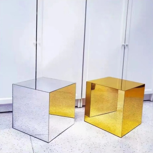 サイドテーブル 正方形 40cm ゴールド 金 スクエアテーブル アクリル 鏡面 ミラー カフェテーブル a-0236 1枚目の画像