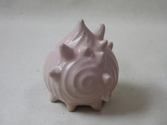 棘丸チビ桃ちゃん陶製オブジェ 3枚目の画像