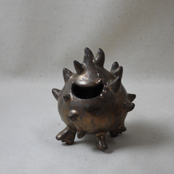 棘丸チビ金ちゃん陶製オブジェ 2枚目の画像