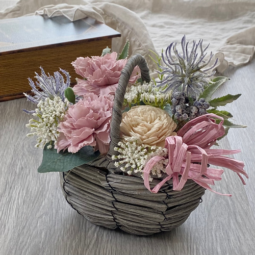 Sale】母の日＊カーネーションのバスケットアレンジ＊＊アーティ 
