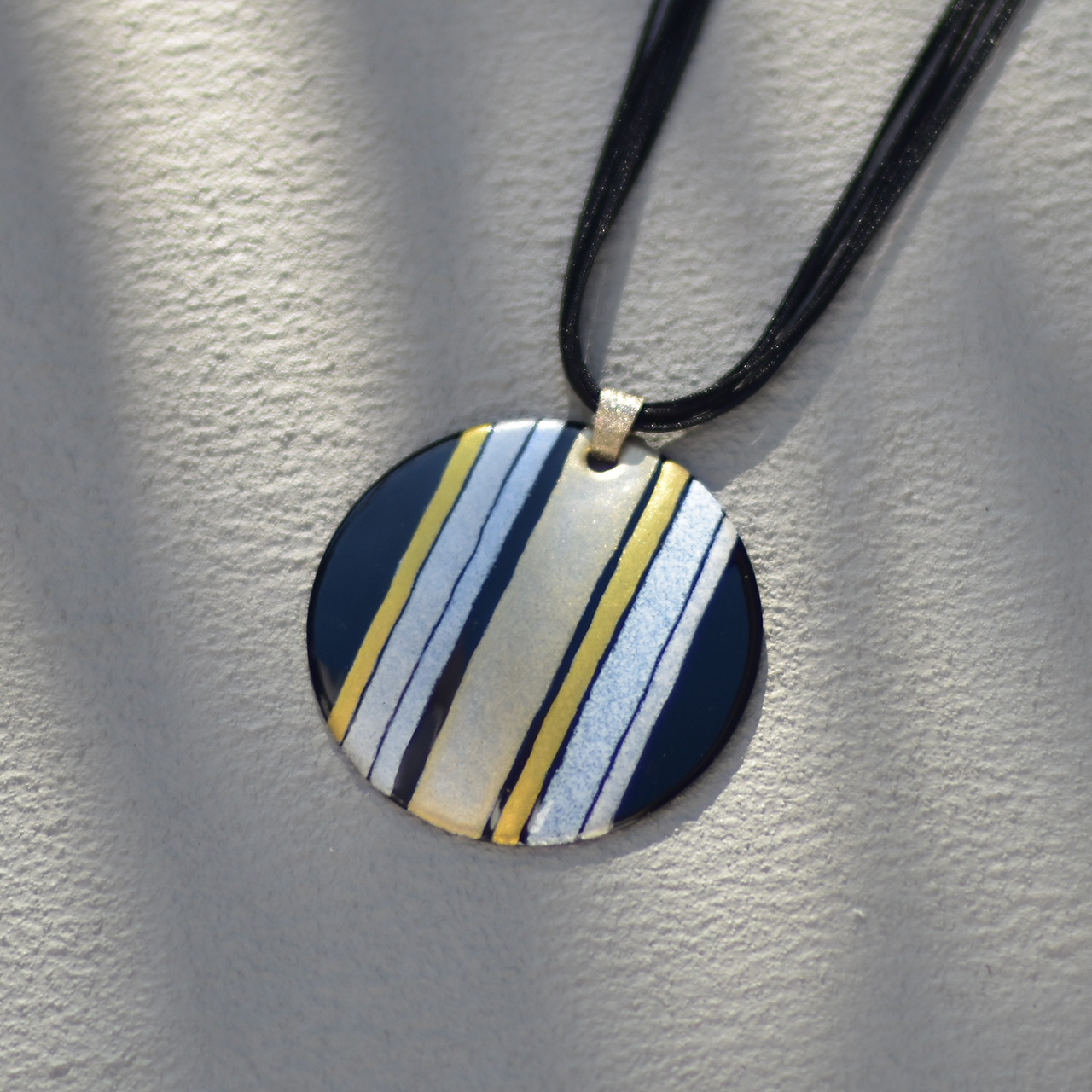 【ペンダント　大ぶり】七宝焼き×De Stijl（デ・ステイル）〈sandringham_01002L.1〉