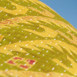 手縫いサリー生地サイドバックパック/刺繍サイドバックパック/刺繍ショルダーバッグ/手縫いサリー糸サイドバックパック-フォレストグ 3枚目の画像