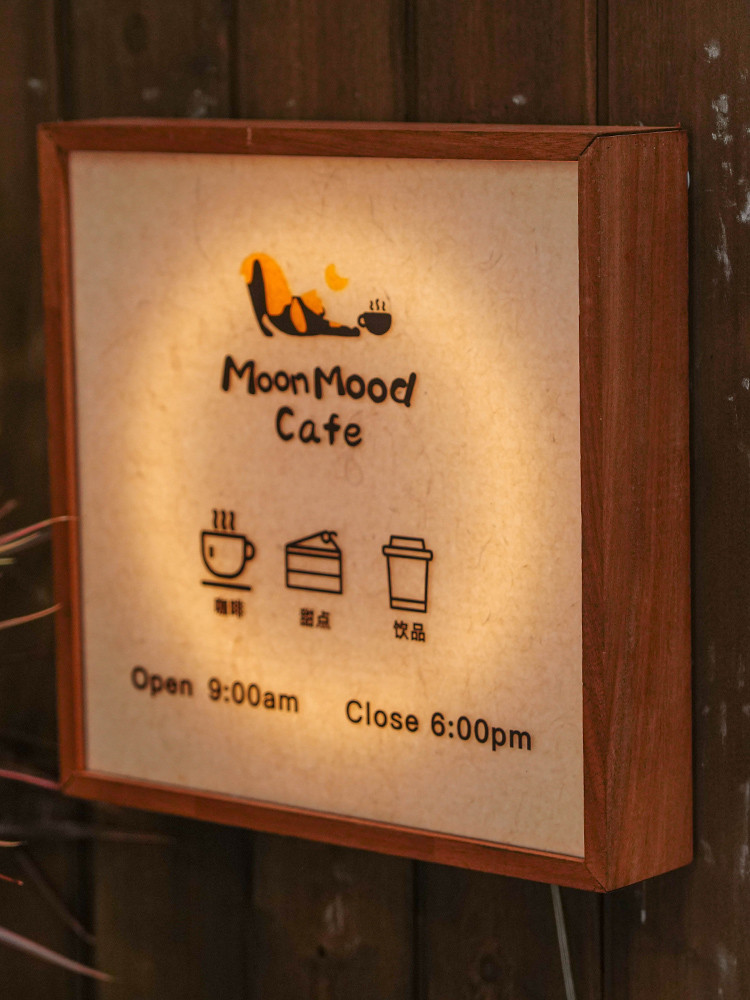 ご自宅や店舗の顔になる玄関を飾る真鍮表札や看板、オリジナルプレート