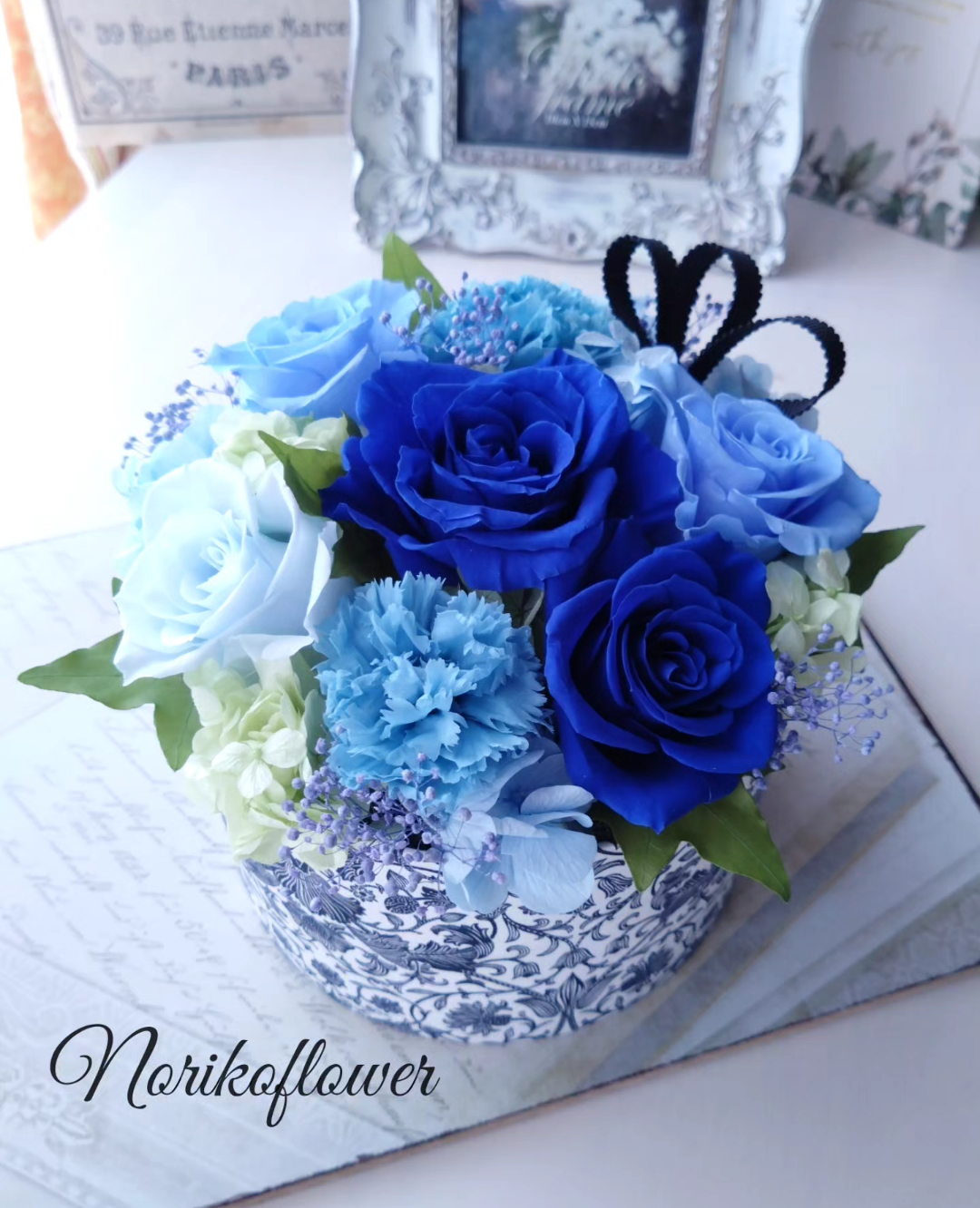 （受注制作）リバティボックス　プリザーブドフラワーアレンジ　〜Grace〜　クリアケース付き　母の日