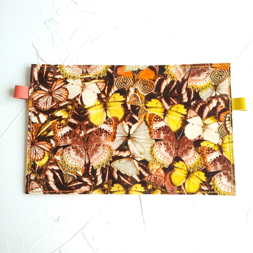 国産のエナメル牛革 手帳カバー 蝶々（文庫本A6ほぼ日手帳オリジナル