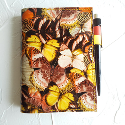 国産のエナメル牛革 手帳カバー 蝶々（文庫本A6ほぼ日手帳オリジナル