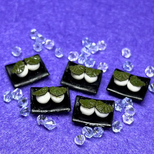 ミニチュアフード】柏餅 1/12 シルバニアにも その他置物 はっさく工房