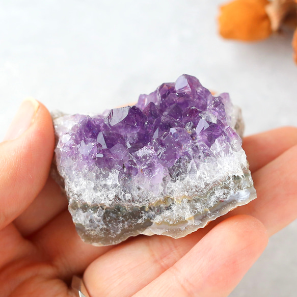 ウルグアイ産アメジストクラスター 浄化 紫水晶 天然石 鉱物 原石 6枚目の画像