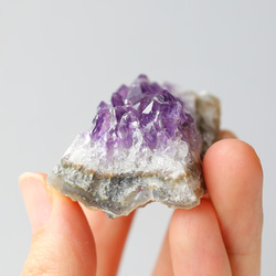 ウルグアイ産アメジストクラスター 浄化 紫水晶 天然石 鉱物 原石 16枚目の画像