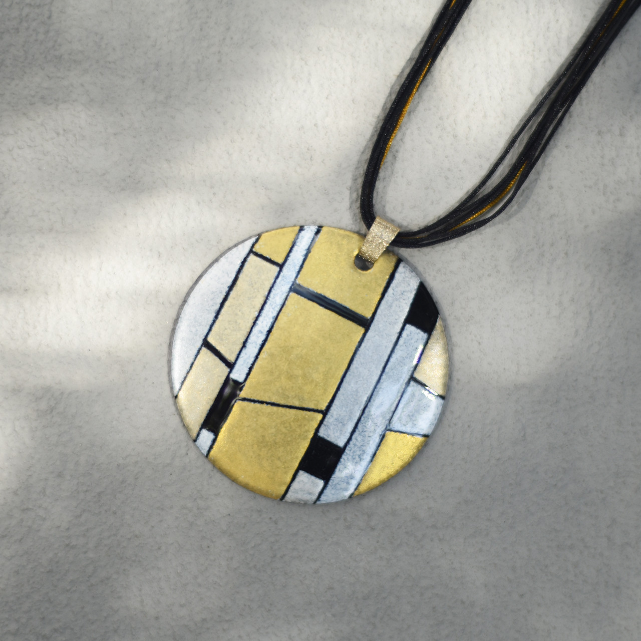 【ペンダント　大ぶり】七宝焼き×De Stijl（デ・ステイル）〈sandringham_01003L.1〉