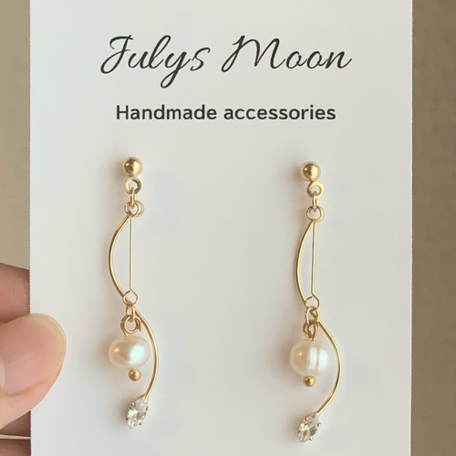 小粒淡水パール ピアス/イヤリング （ゴールド） ピアス