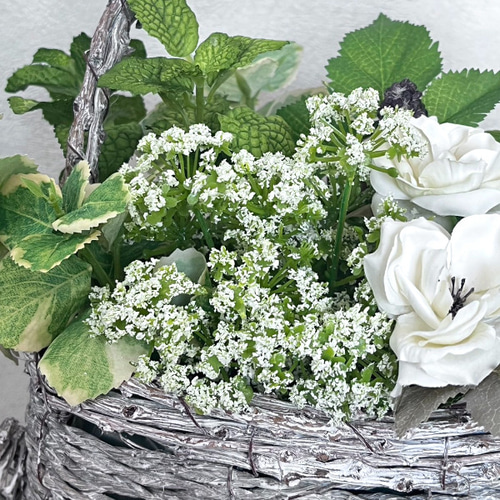 アーティフィシャルフラワー 造花 フラワーギフト 籐バスケット かご