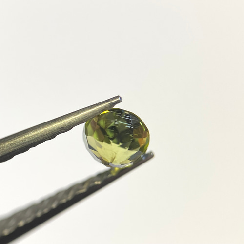 パラサイトペリドット ルース 0.293ct インドネシア ジェパラ隕石 日独 