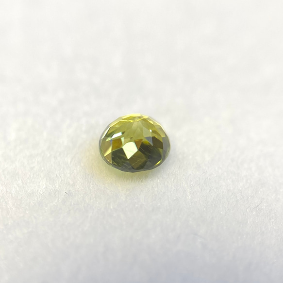 【お盆セール開催中】パラサイトペリドット ルース 0.293ct インドネシア ジェパラ隕石 日独パラサイト鑑別付 ご了承ください