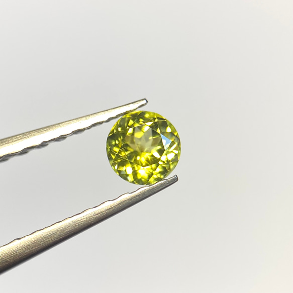 【お盆セール開催中】パラサイトペリドット ルース 0.293ct インドネシア ジェパラ隕石 日独パラサイト鑑別付 ご了承ください