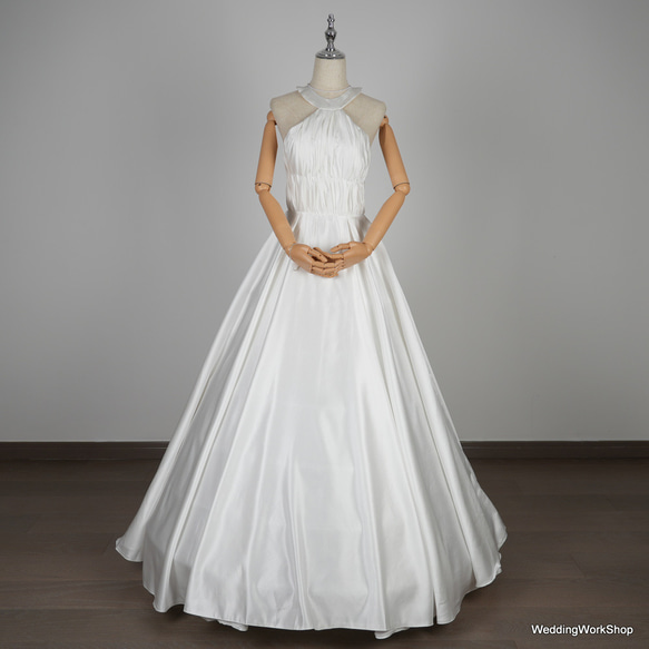 大好きな  ホワイト  ノースリーブ  ホルターネック  ウエディングドレス 細見えシルエット 花嫁/結婚式G192 5枚目の画像