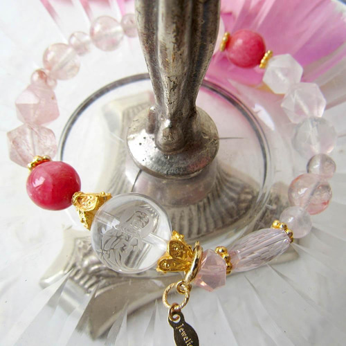 大玉ローズクォーツ(k18刻印)リングとブレスレット 大玉ローズクォーツ(k18刻印)リングとブレスレット