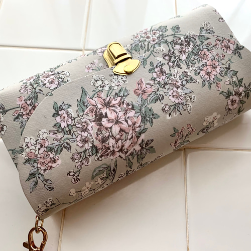 【s様】リバティ　ショルダーバッグ　セリーヌ LIBERTY セリーヌの軽やかショルダーバッグ お財布ポシェット