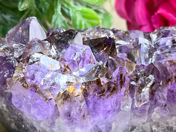 カコクセナイト内包✨  アメジスト　紫水晶　クラスター　原石　ラフストーン 5枚目の画像