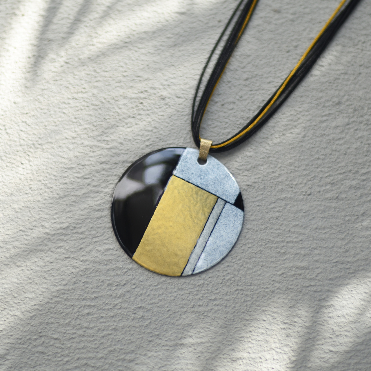 【ペンダント　大ぶり】七宝焼き×De Stijl（デ・ステイル）〈sandringham_01013L.2〉