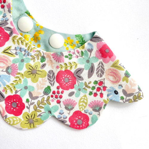 特価☆パッチリお目めの猫ちゃんスタイ☺️よだれ掛け☺️水色