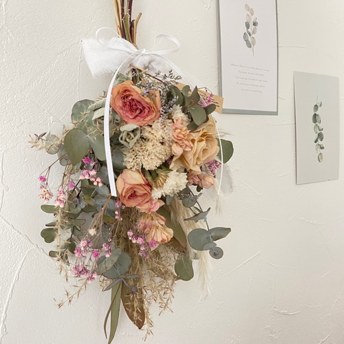 ピンク&くすみベージュ バラ ドライフラワースワッグ ピンクブーケ30cm