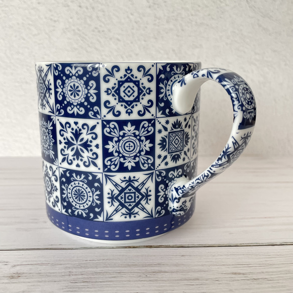 【新作】北欧デザイン　ブルーの軽いマグカップ 4枚目の画像