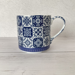 【新作】北欧デザイン　ブルーの軽いマグカップ 1枚目の画像
