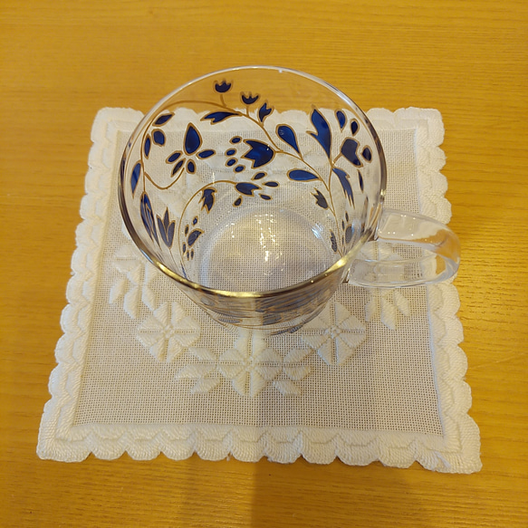 グラスペイント/アラベスク柄のガラスマグカップ（R-090） 3枚目の画像