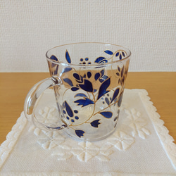グラスペイント/アラベスク柄のガラスマグカップ（R-090） 1枚目の画像
