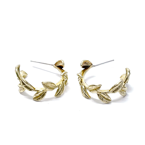 リーフ フープピアス【ete523】 ピアス（フープ） AtelierB