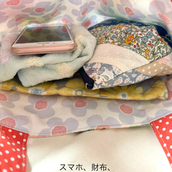 ⭐︎キルトゲイト生地使用⭐︎ミニトートバッグ⭐︎スマホ、財布、ハンカチ、小さいポーチ入ります⭐︎職場内の持ち歩きにも 6枚目の画像