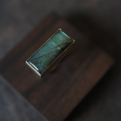 labradorite brass ring (kazesobae) 4枚目の画像