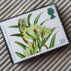 イギリス　切手ブローチ 9593 2枚目の画像