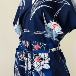 YUKATA de ドレス/紺白・牡丹/普通サイズ/フリーサイズ・綿100%・浴衣 4枚目の画像