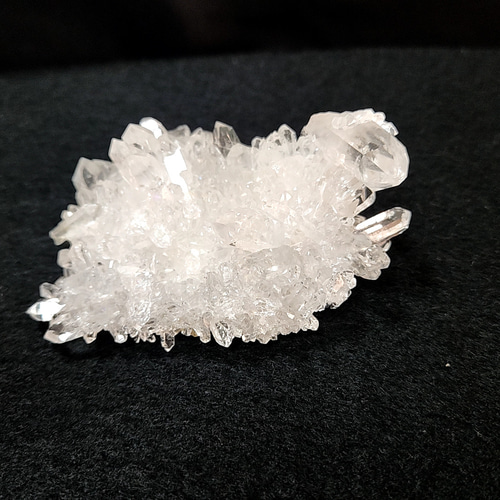 水晶◇クラスター◇コリント産高品質◇【限定一点物】◇虹入り 
